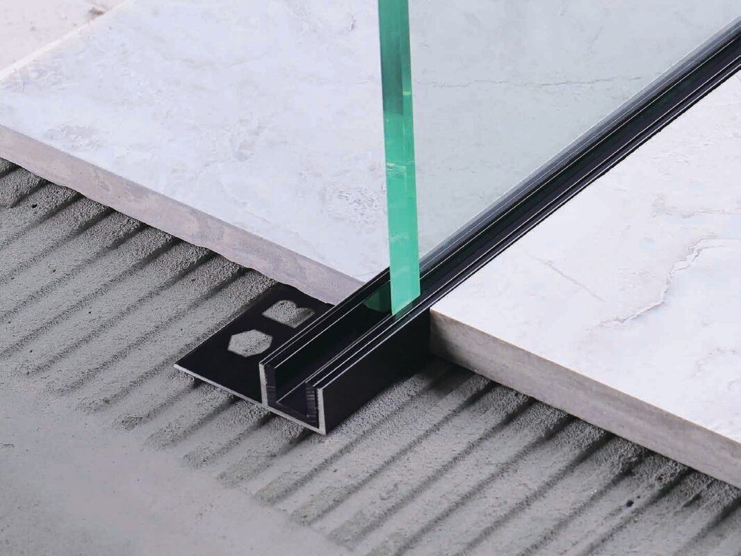 Obliquity Profiles and Glass Profiles - AF7717 - ALUMINUM